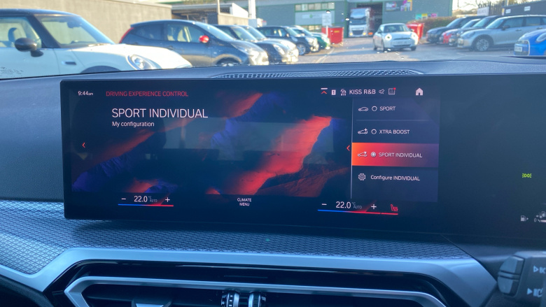 BMW 3 Series 330e xDrive M Sport 4dr Step Auto Saloon